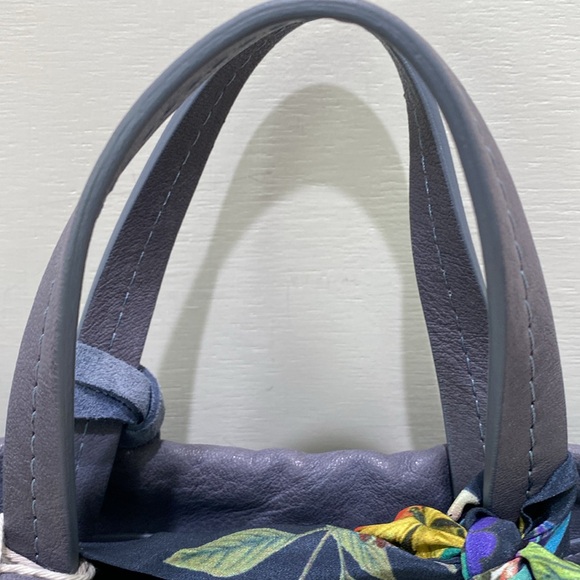 JOHNNY WAS “Vanessa” Blue (Altomare) Italian Leather Tote (NWT’s) - Picture 5 of 16